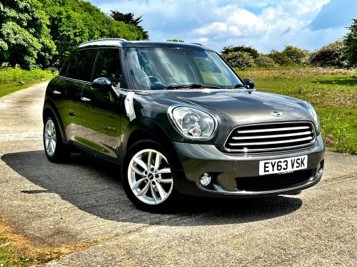 Used Car for sale by K and M Car Sales Ltd - MINI Countryman 2.0 Cooper D Auto ALL4