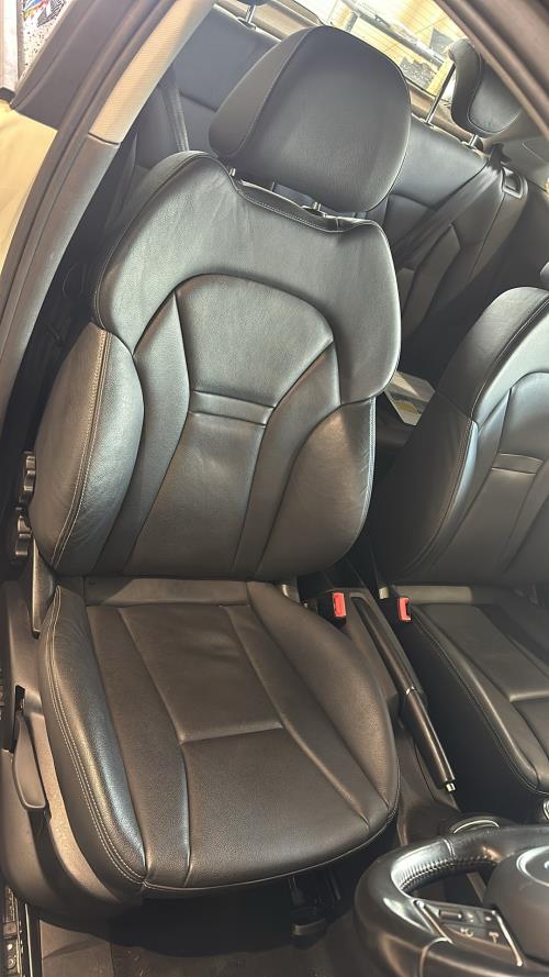 Used Car for sale by K and M Car Sales Ltd - Ford Focus St-2