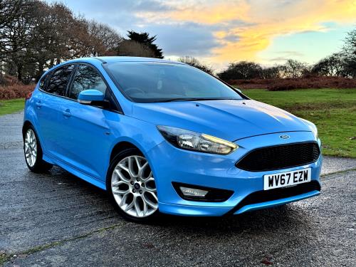 Used Car for sale by K and M Car Sales Ltd - Ford Focus 1.5 TDCi ST-Line