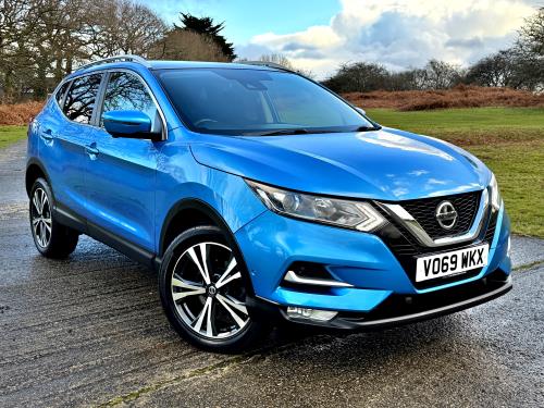 Used Car for sale by K and M Car Sales Ltd - Nissan Qashqai 1.5 dCi N-Connecta SUV