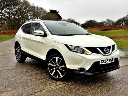 Used Car for sale by K and M Car Sales Ltd - Nissan Qashqai 1.5 dCi Tekna 2WD