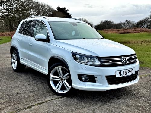 Used Car for sale by K and M Car Sales Ltd - Volkswagen Tiguan 2.0 TDI BlueMotion Tech R-Line Edition SUV 5dr Diesel DSG