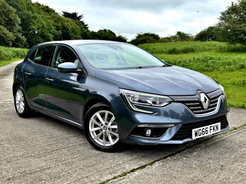 Used Car for sale by K and M Car Sales Ltd - Renault Megane 1.5 dCi Dynamique Nav